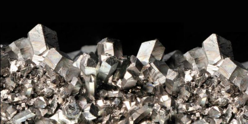 Minerais Críticos e Estratégicos